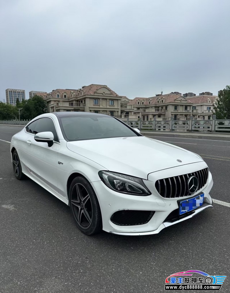 18年奔驰C轿车抵押车出售