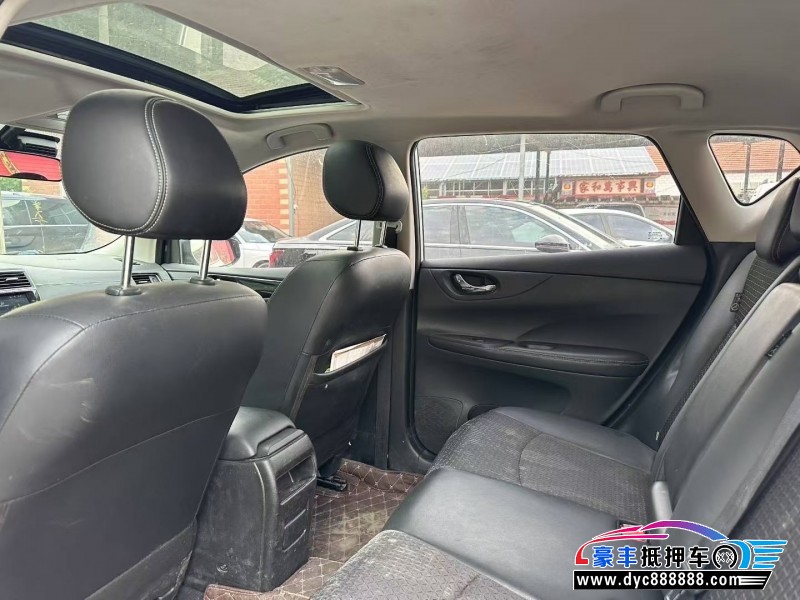 19年日产骐达轿车抵押车出售