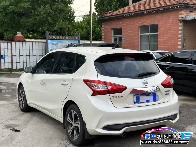 19年日产骐达轿车抵押车出售