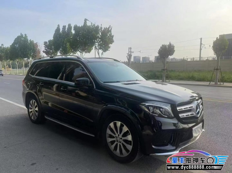 17年奔驰GLSSUV抵押车出售