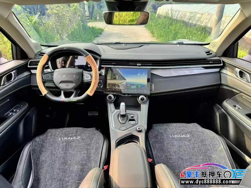 23年领克01SUV抵押车出售