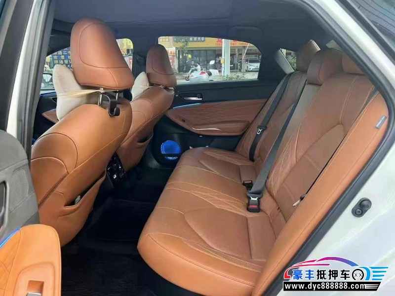 23年丰田亚洲龙轿车抵押车出售