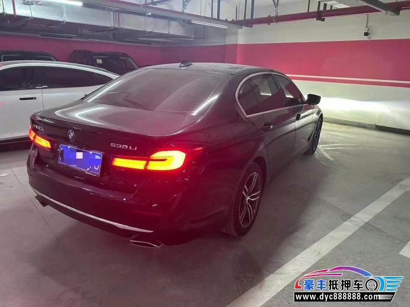22年宝马5系轿车抵押车出售