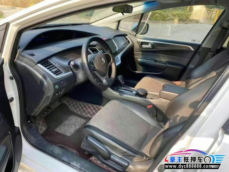 16年本田杰德轿车抵押车出售