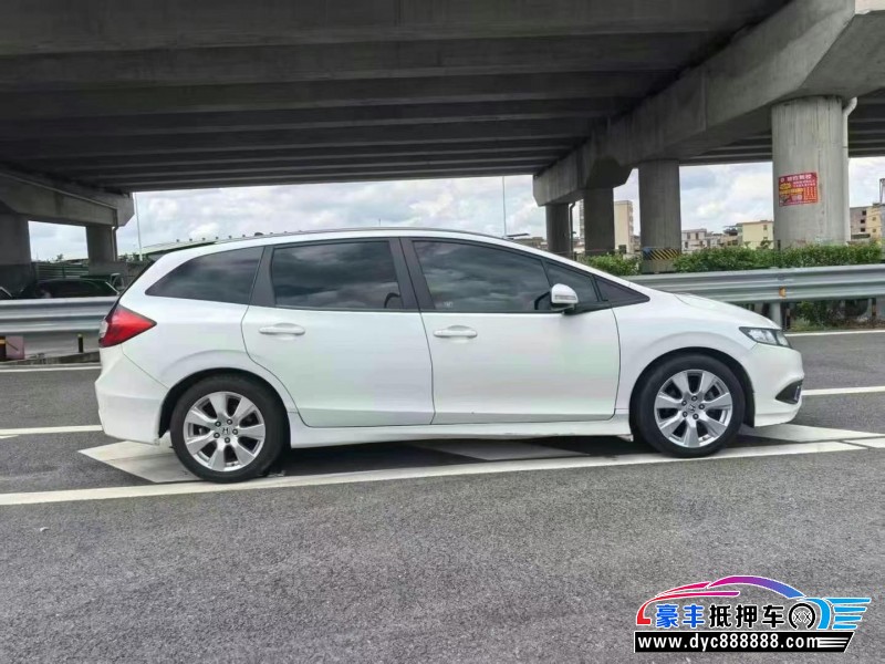 13年本田杰德轿车抵押车出售