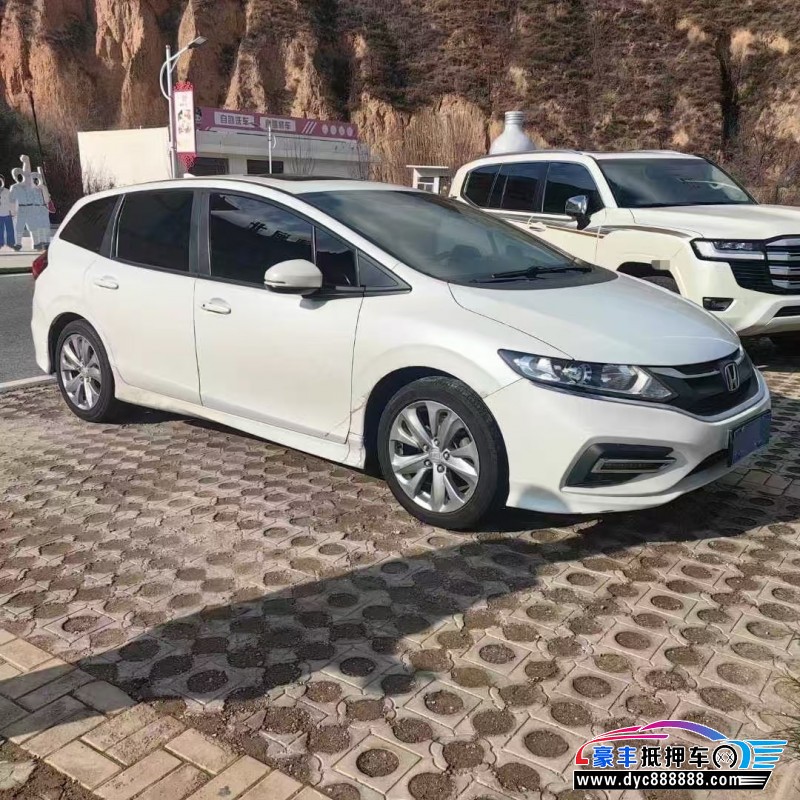 17年本田杰德轿车抵押车出售