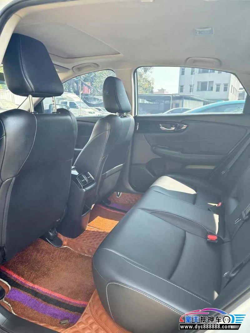 21年本田享域轿车抵押车出售