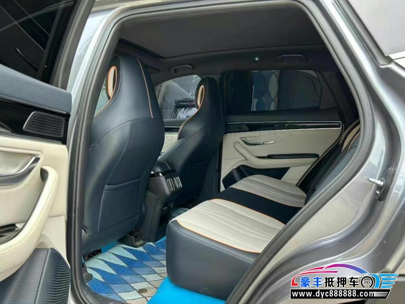 23年比亚迪宋轿车抵押车出售