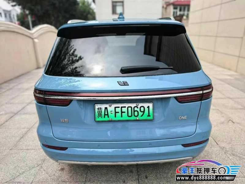 21年理想ONE轿车抵押车出售