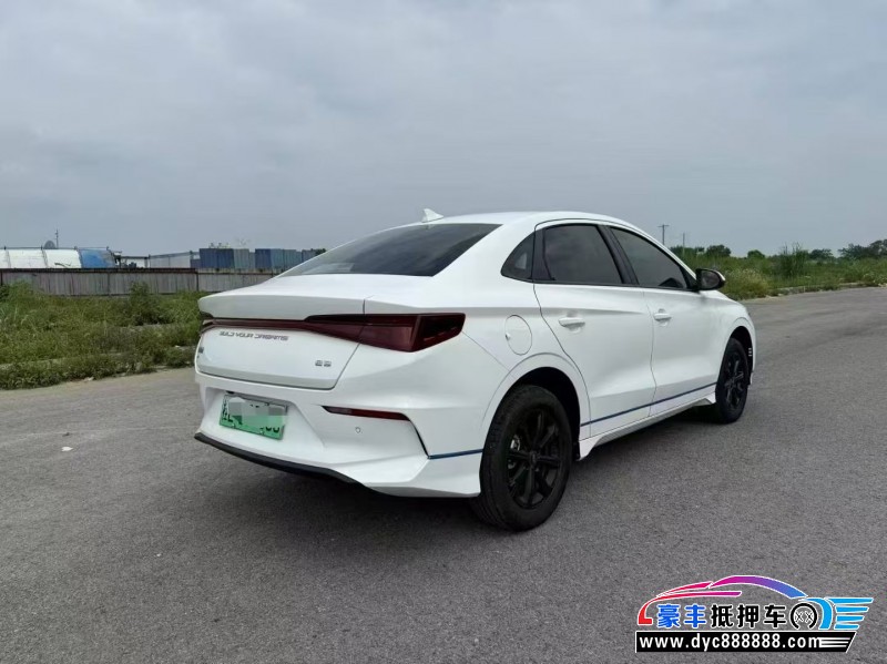 23年比亚迪E3轿车抵押车出售