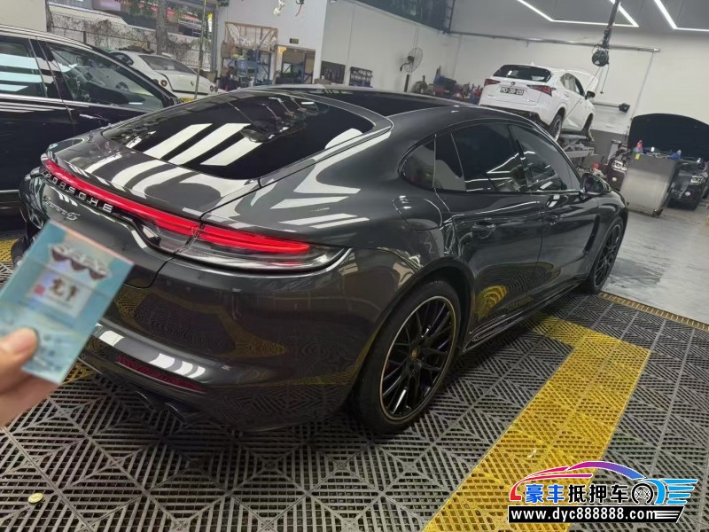 22年保时捷帕纳梅拉轿车抵押车出售