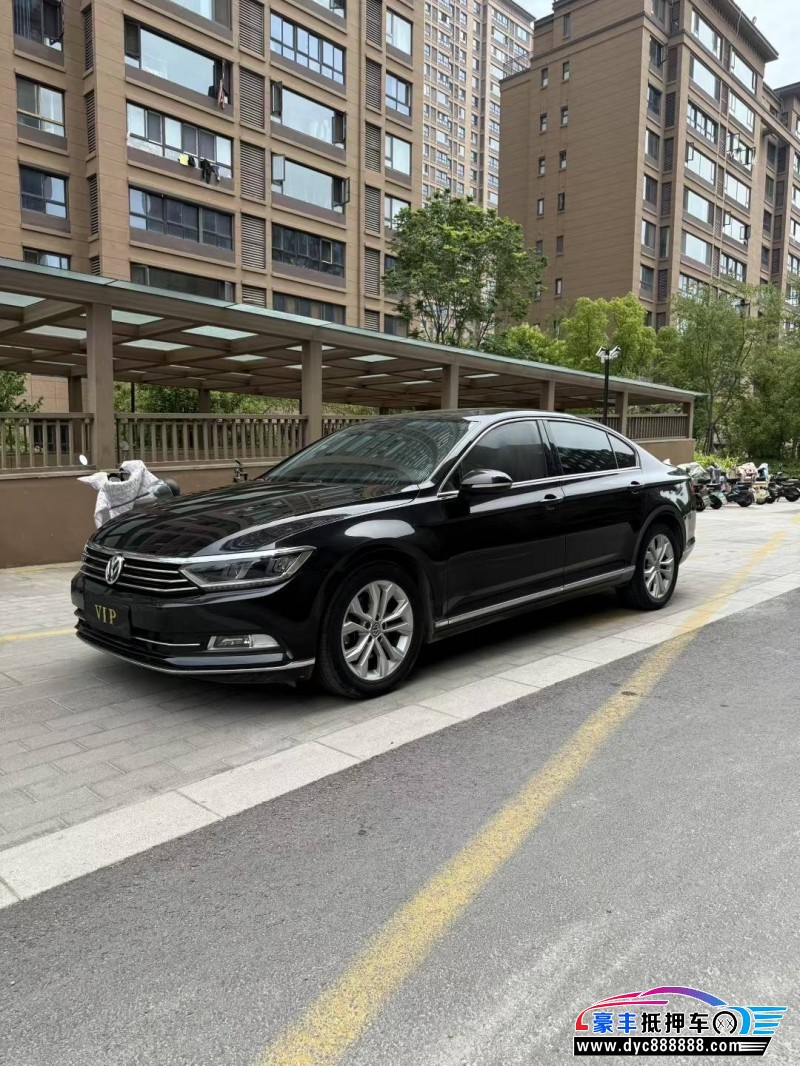 20年大众迈腾轿车抵押车出售