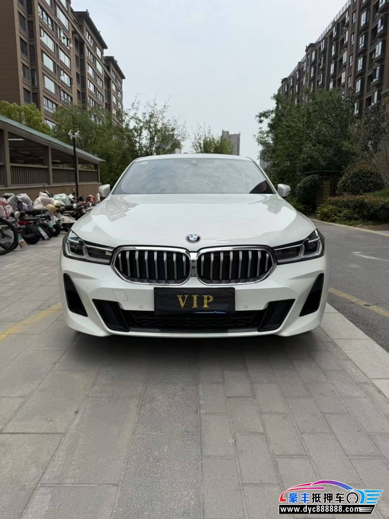 19年宝马5系轿车抵押车出售