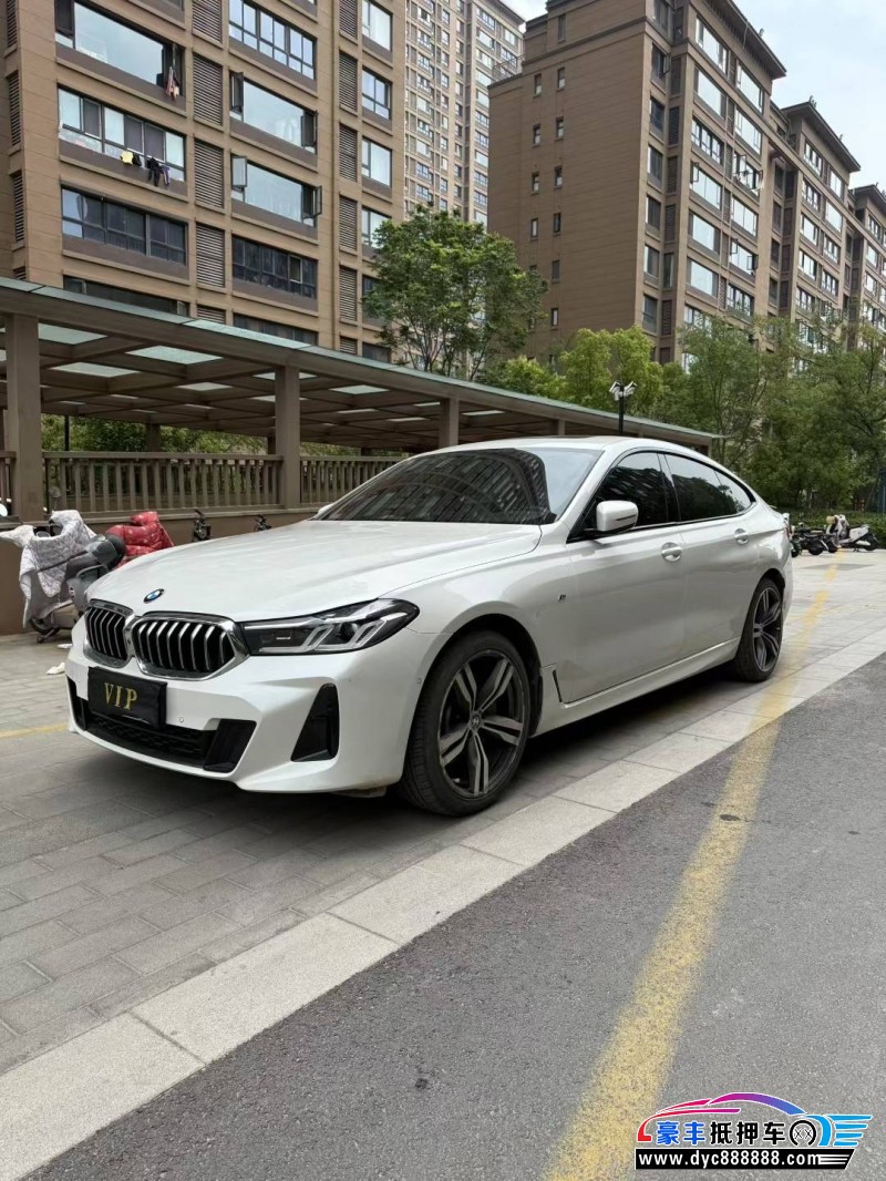 19年宝马5系轿车抵押车出售