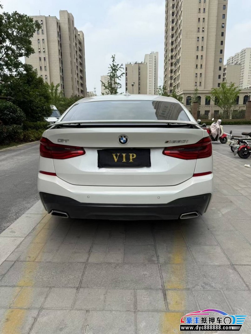 19年宝马5系轿车抵押车出售