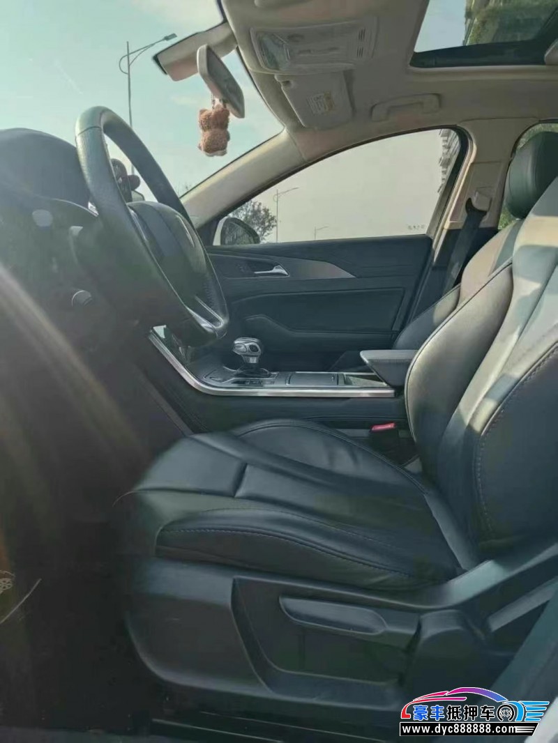 23年红旗H5轿车抵押车出售