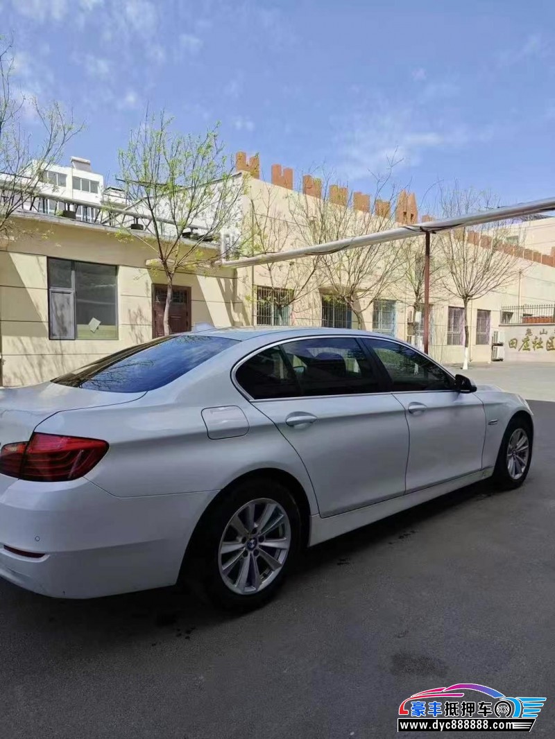 17年宝马5系轿车抵押车出售