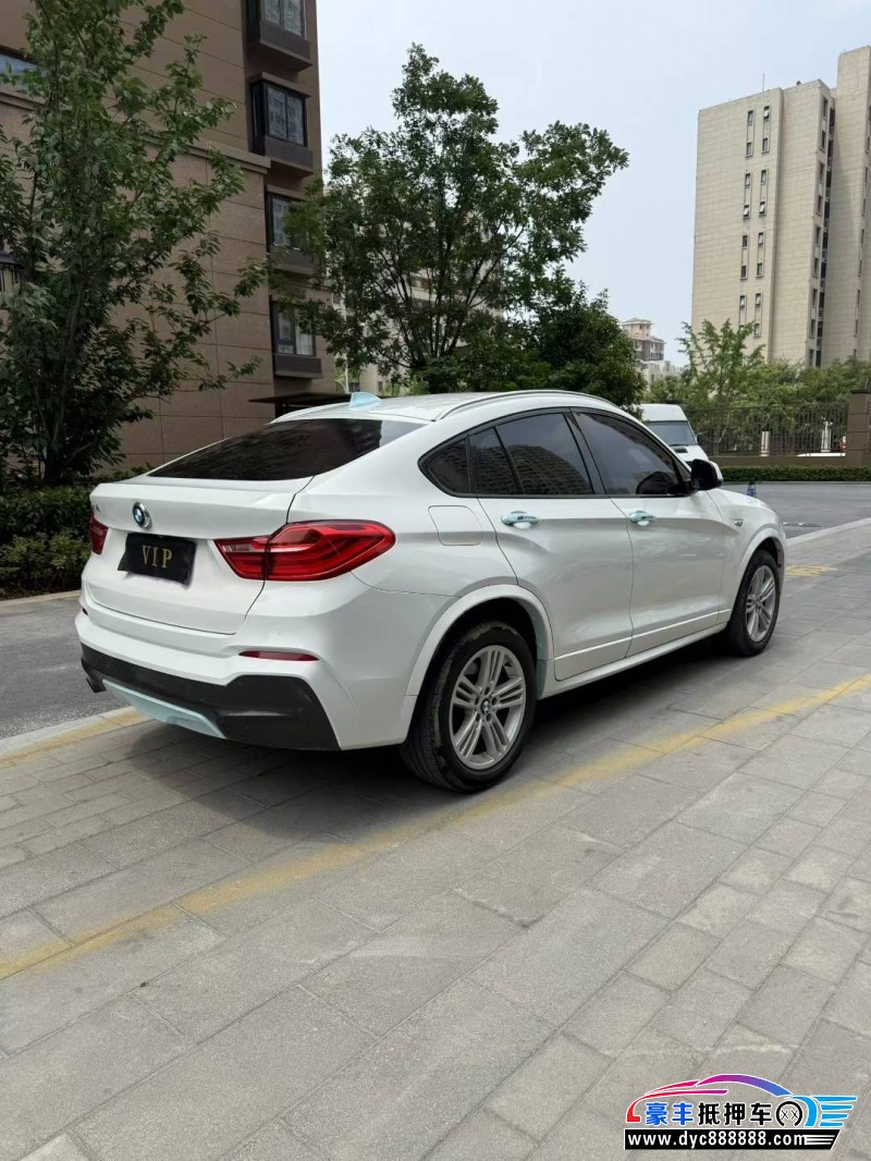 17年宝马X4轿车抵押车出售