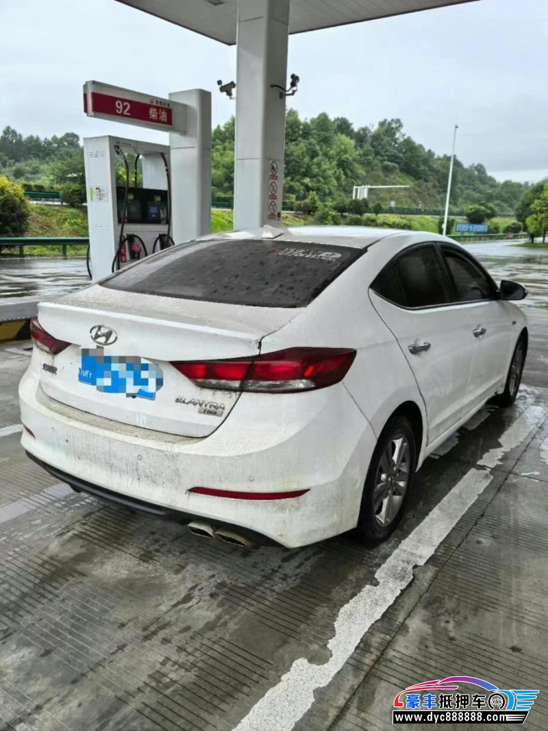 18年现代领动轿车抵押车出售