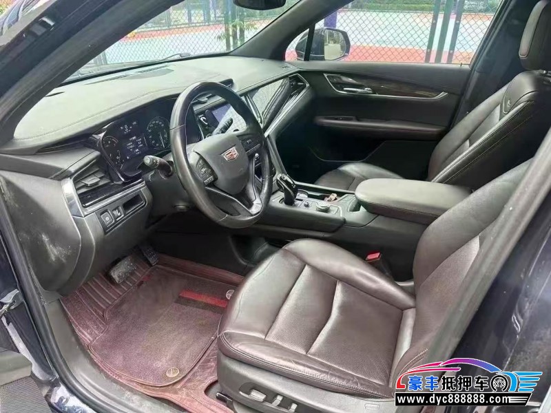 21年凯迪拉克xt6轿车抵押车出售