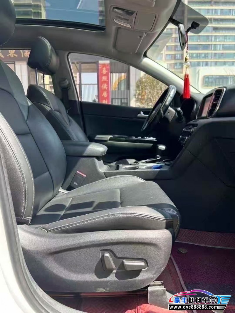 16年起亚KX5轿车抵押车出售