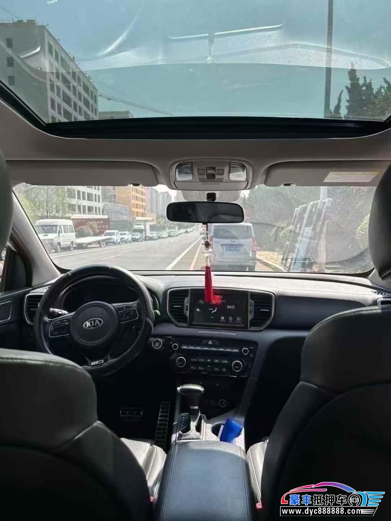 16年起亚KX5轿车抵押车出售