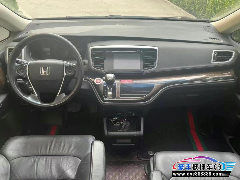 18年本田奥德赛轿车抵押车出售