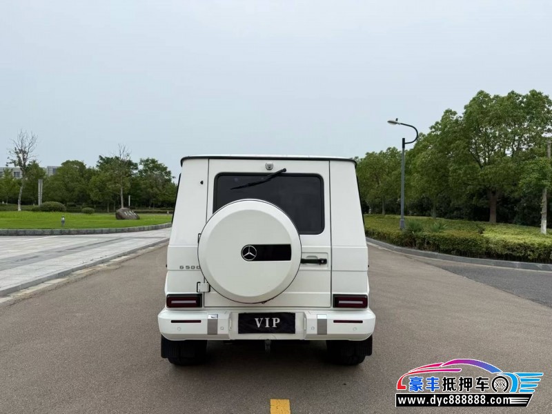 14年奔驰G轿车抵押车出售