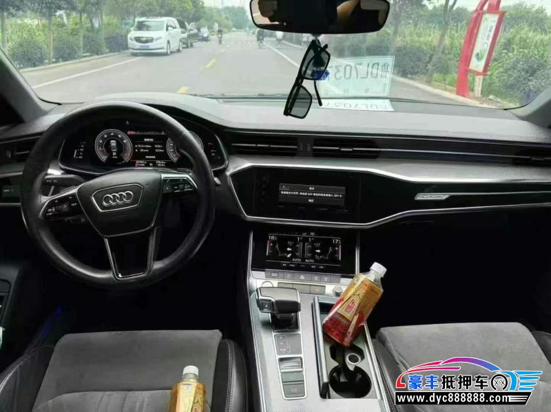 20年奥迪A6L轿车抵押车出售