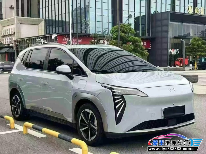 23年埃安Y70轿车抵押车出售