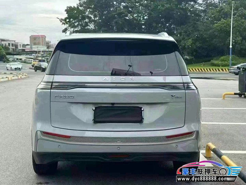 23年埃安Y70轿车抵押车出售