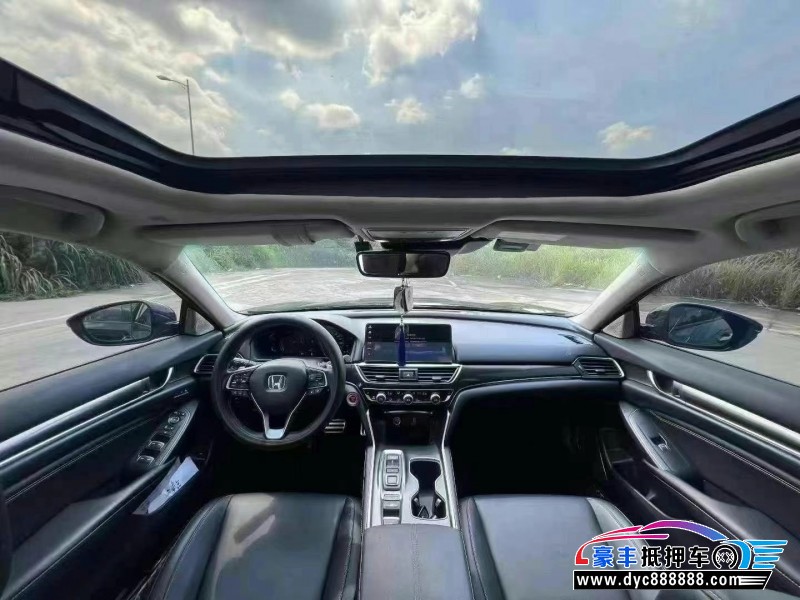 22年本田雅阁轿车抵押车出售