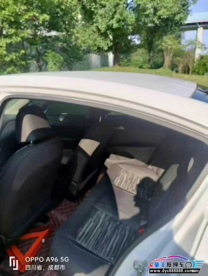 17年雪佛兰科沃兹轿车抵押车出售