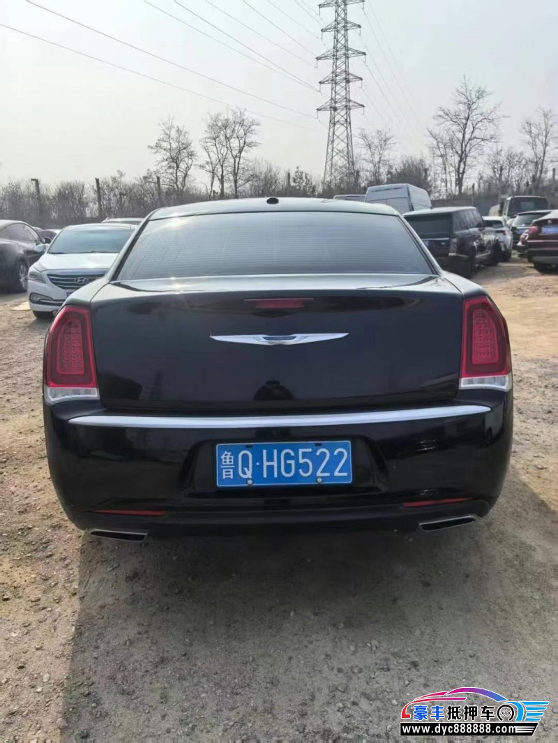 18年克莱斯勒300C轿车抵押车出售