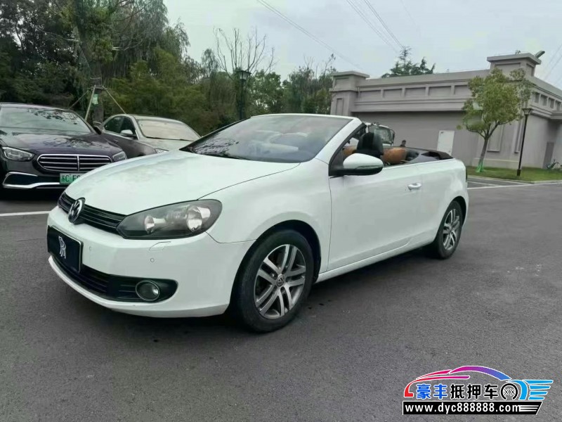 14年大众高尔夫轿车抵押车出售