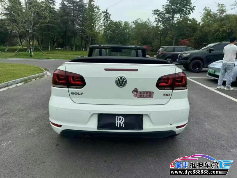 14年大众高尔夫轿车抵押车出售