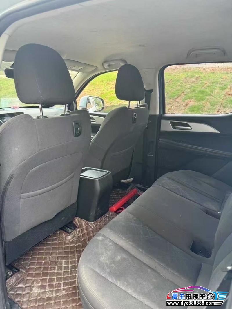 22年长城长城炮轿车抵押车出售