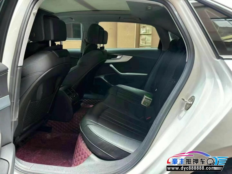 22年奥迪A4L轿车抵押车出售