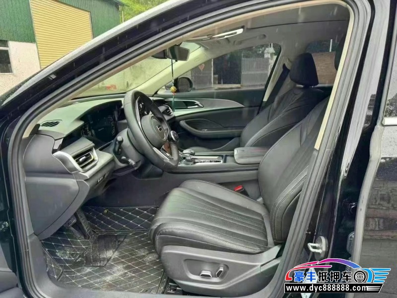 24年红旗H5轿车抵押车出售