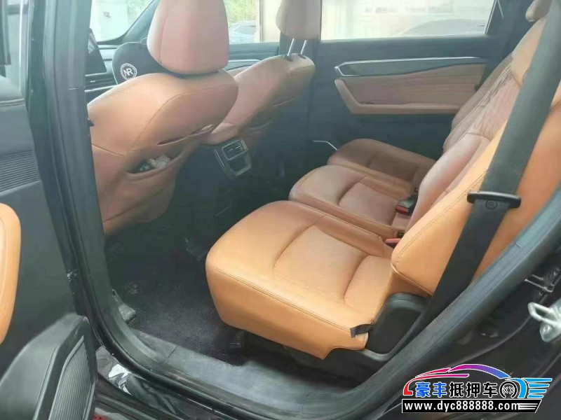 24年吉利豪越轿车抵押车出售