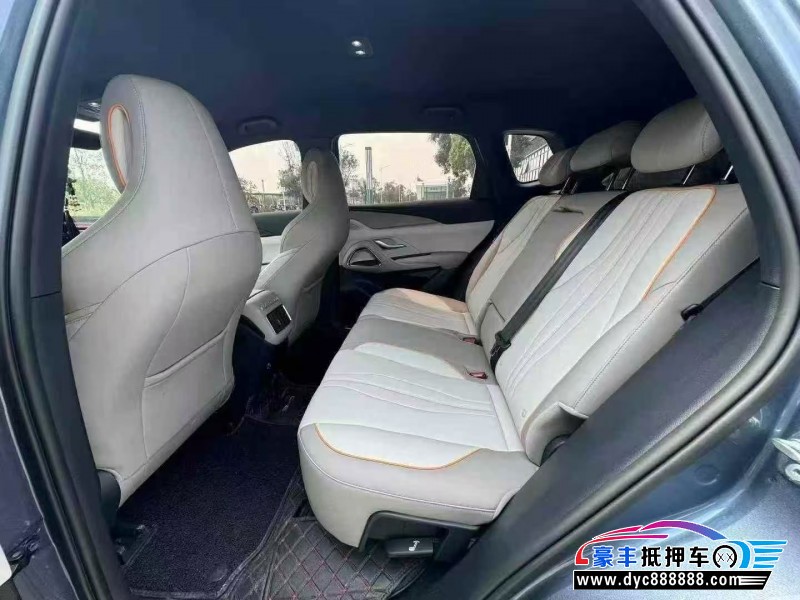 24年比亚迪宋轿车抵押车出售