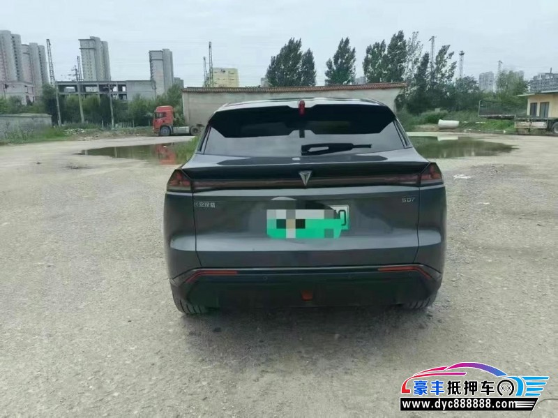 25年长安深蓝S07轿车抵押车出售