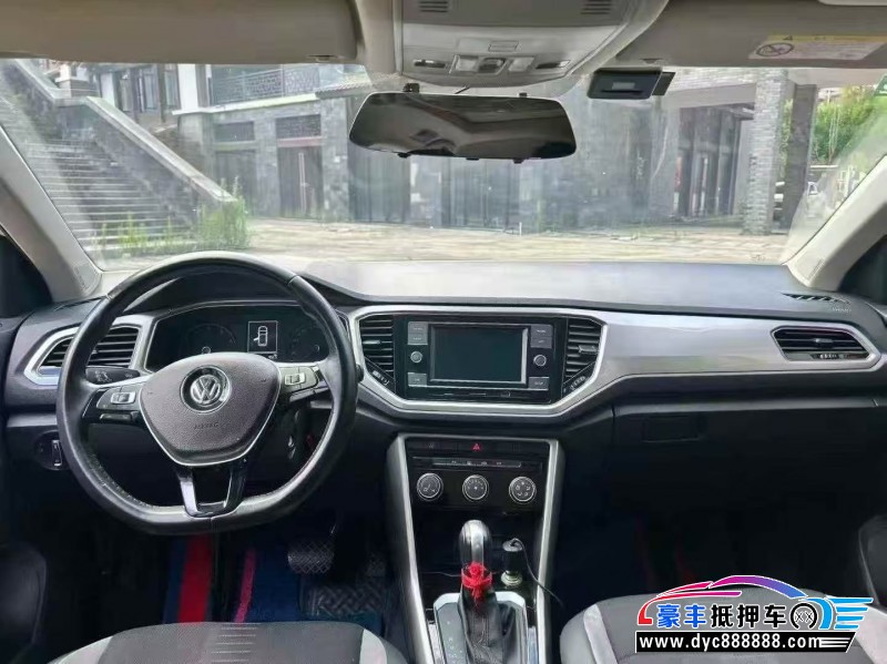 20年大众探歌轿车抵押车出售