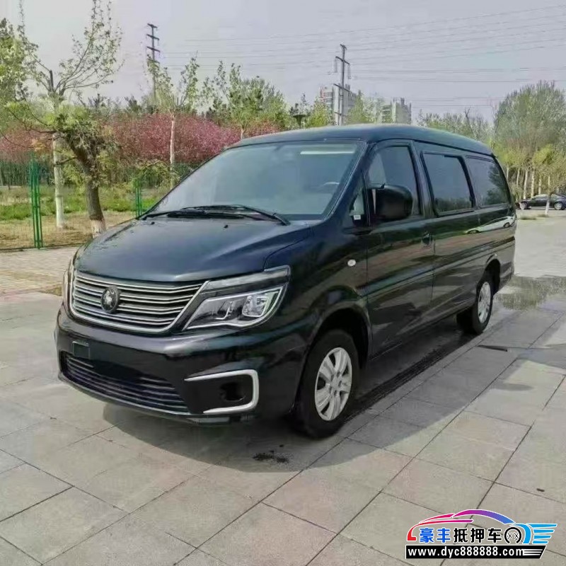 22年东风风行菱智轿车抵押车出售