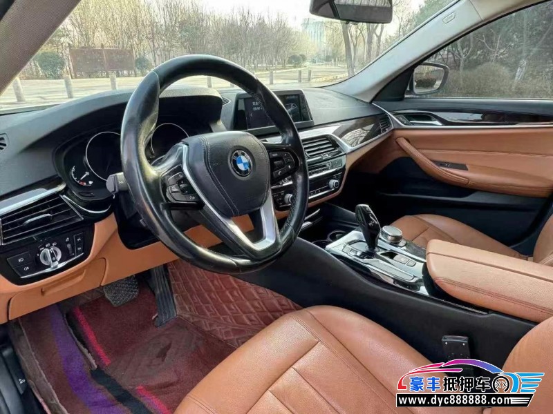 17年宝马5系轿车抵押车出售