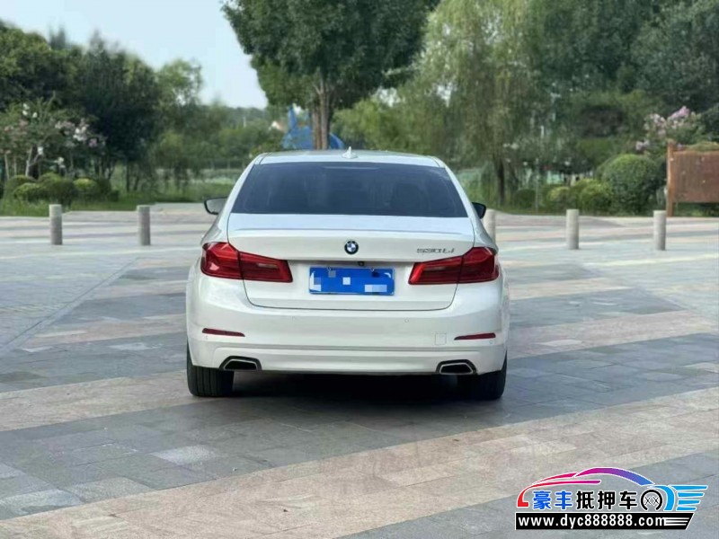 17年宝马5系轿车抵押车出售