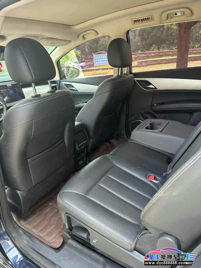 21年比亚迪宋轿车抵押车出售