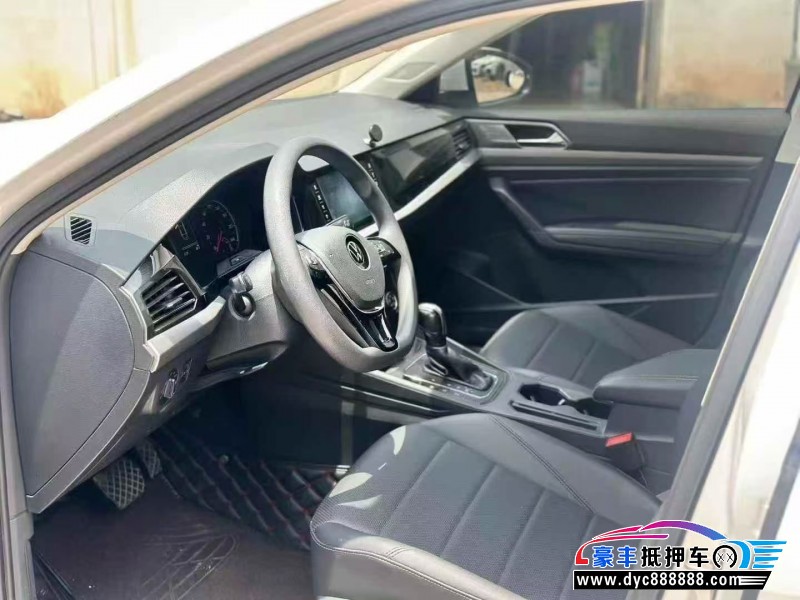 20年大众朗逸轿车抵押车出售