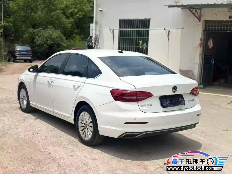 20年大众朗逸轿车抵押车出售