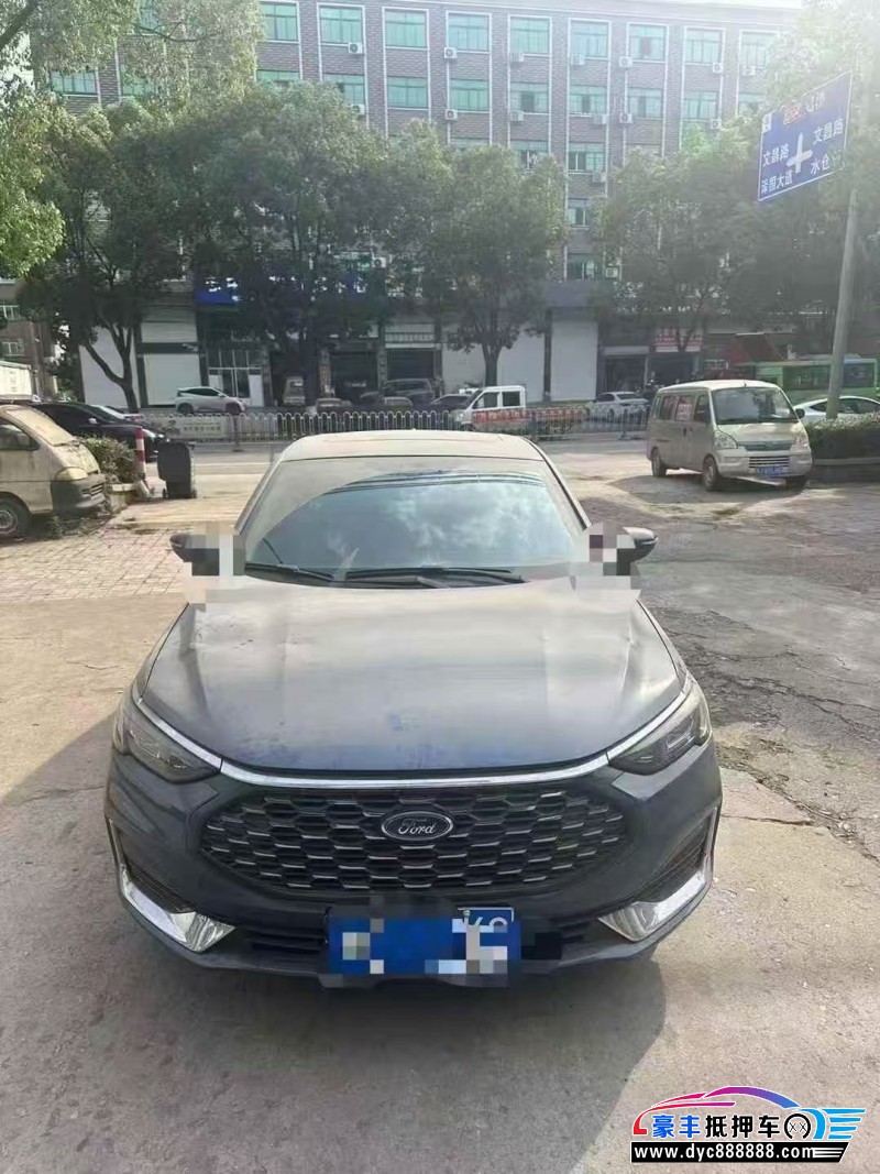 抵押车出售21年福特福睿斯轿车